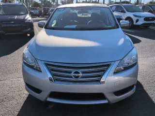 Nissan Sentra 2015 S 4dr Sedan 6M