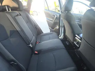 Toyota RAV4 2024 AWD LE 4dr SUV