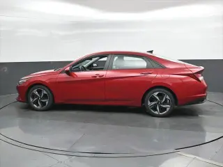 Hyundai ELANTRA 2023 SEL Sedán 4 puertas
