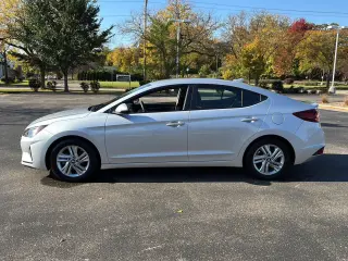 2019 Hyundai Elantra