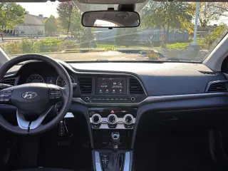 2019 Hyundai Elantra