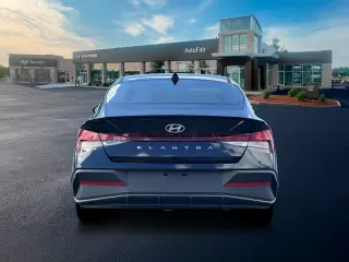 Hyundai ELANTRA 2026 SEL Sport 4dr Sedan