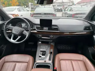 Audi Q5 2019 AWD quattro Premium 45 TFSI 4dr SUV