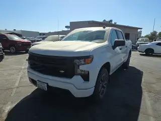 Chevrolet Silverado 1500 2024 4x2 Custom 4dr Crew Cab 5.8 ft. SB