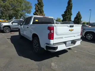 Chevrolet Silverado 1500 2024 4x2 Custom 4dr Crew Cab 5.8 ft. SB