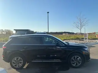 Lincoln Corsair 2024 AWD Premiere 4dr SUV