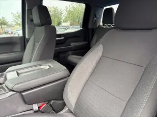 Chevrolet Silverado 1500 2025 4x2 Custom 4dr Crew Cab 5.8 ft. SB