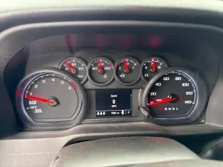 Chevrolet Silverado 1500 2025 4x2 Custom 4dr Crew Cab 5.8 ft. SB