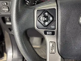 Toyota 4Runner 2017 4x2 SR5 Premium 4dr SUV