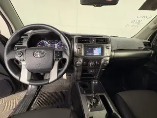 Toyota 4Runner 2017 4x2 SR5 Premium 4dr SUV
