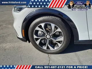 Ford Mustang Mach-E 2023 AWD Premium 4dr SUV