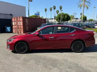 Nissan Altima 2025 2.5 SV 4dr Sedán