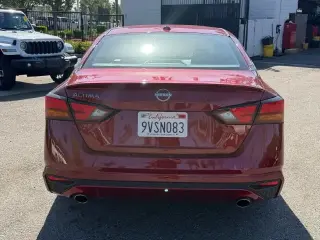 Nissan Altima 2025 2.5 SV 4dr Sedán