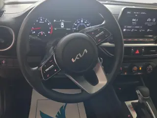 Kia Forte 2023 LXS 4dr Sedán