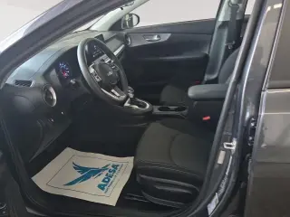 Kia Forte 2023 LXS 4dr Sedán
