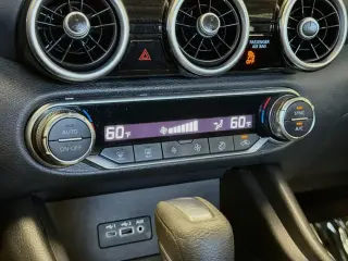 Nissan Sentra 2021 SV Sedán 4 puertas