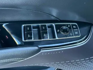 Cadillac LYRIQ 2024 AWD Luxury 1 4dr SUV