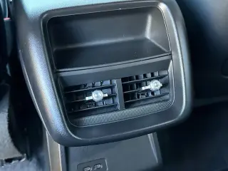 Cadillac LYRIQ 2024 AWD Luxury 1 4dr SUV