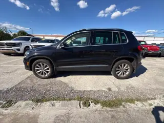 Volkswagen Tiguan 2017 AWD 2.0T Wolfsburg Edition 4Motion SUV de 4 puertas