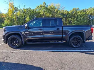 GMC Sierra 1500 2023 4x4 Elevation 4dr Crew Cab 5.8 ft. SB