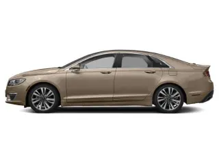 Sedán de 4 puertas Lincoln MKZ 2019 Reserve II
