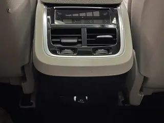 Volvo XC90 2016 AWD T6 Momentum 4dr SUV