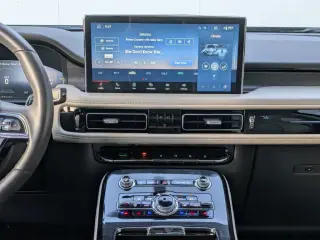 Lincoln Nautilus 2023 AWD Reserve 4dr SUV