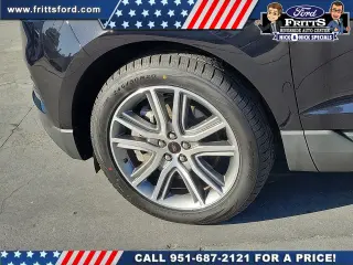 Ford Edge 2023 AWD Titanium 4dr Crossover