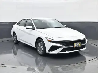 Hyundai ELANTRA 2026 SE 4dr Sedán