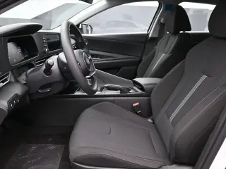 Hyundai ELANTRA 2026 SE 4dr Sedán