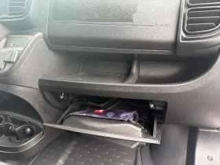 Ram ProMaster 2025 Tradesman 2500 136 WB 3dr Techo Bajo Furgón de Carga sin Asiento de Pasajero