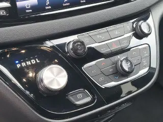 Chrysler Pacifica 2025 Select 4dr Minivan