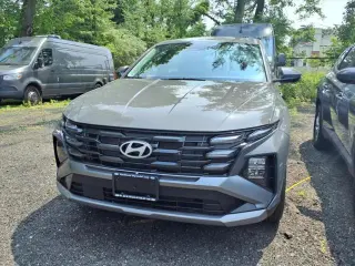 Hyundai TUCSON 2025 AWD SE 4dr SUV