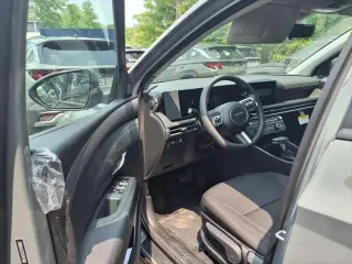 Hyundai TUCSON 2025 AWD SE 4dr SUV