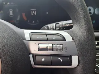 Hyundai TUCSON 2025 AWD SE 4dr SUV