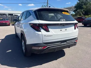 Hyundai TUCSON 2023 SE SUV de 4 puertas