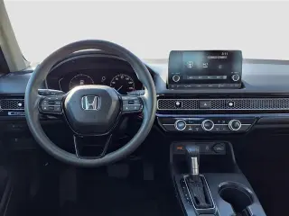Honda Civic 2025 LX 4dr Sedán