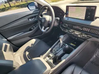 Honda Accord Hybrid 2024 Touring 4dr Sedán
