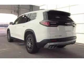 GMC Acadia 2025 4x4 Elevation 4dr SUV