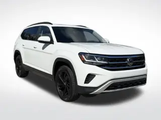 Volkswagen Atlas 2022 V6 SE 4dr SUV con Tecnología