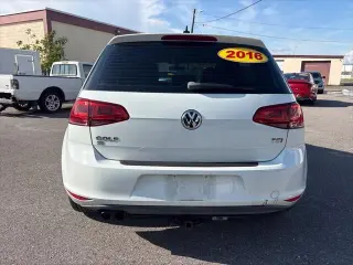 Volkswagen Golf 2016 TSI S 4 puertas Hatchback 6A