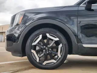 Kia Telluride 2023 AWD S 4dr SUV