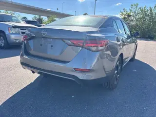 Nissan Sentra 2025 SV 4dr Sedán