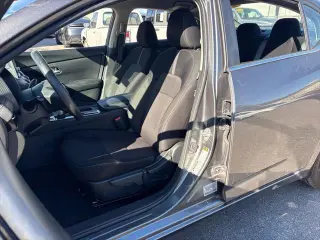Nissan Sentra 2025 SV 4dr Sedán