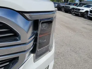 Ford F-150 2021 4x4 Limited 4dr SuperCrew 5.5 ft. SB