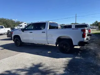 Chevrolet Silverado 1500 2022 4x4 Custom Trail Boss 4dr Crew Cab 5.8 ft. SB