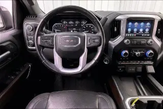 GMC Sierra 1500 2021 4x4 SLT 4dr Crew Cab 5.8 ft. SB