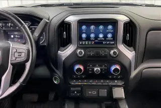 GMC Sierra 1500 2021 4x4 SLT 4dr Crew Cab 5.8 ft. SB