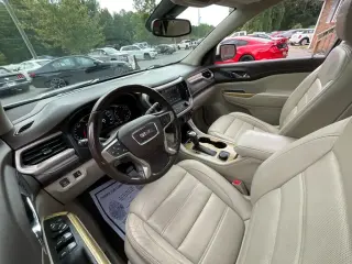 GMC Acadia 2019 Denali 4 SUV