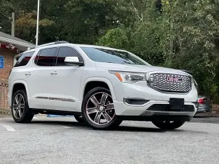 GMC Acadia 2019 Denali 4 SUV
